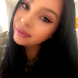 Yaislin Puentes photo