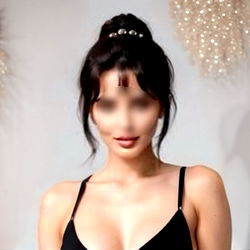 OnlyFans Model Paloma Valenti - Intimate Moment