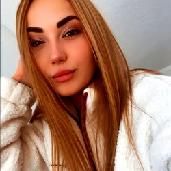 Nesty Miss🦊 - The Bravest Model on OnlyFans