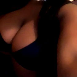 Chocolate Mommy Milker, OnlyFans Model from Missouri - Age 37, Gender Female