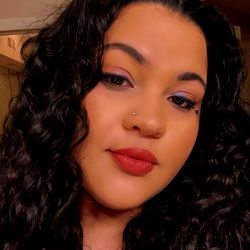 Candid Portrait of OnlyFans Model Cookie 🍪🤍 in USA