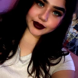 Ari Crystal - Smoky Eye Makeup Tutorial