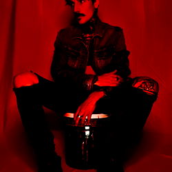 Tylor Onlyfans Model Photoshoot Advertisement