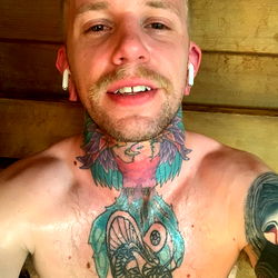 Lane, the Tattooed and Pierced OnlyFans Model Shares a Moment from His Workout Routine