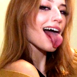 Model April's OnlyFans Content