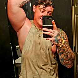 Orin | Fitness Model Shooting in a Bathrobe