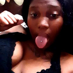 Honey Sweetness - Onlyfans Model