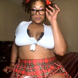 Saraphina from Where you need to be - Onlyfans Model Photoshoot