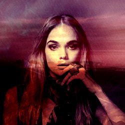 Jennifer Tarot, Stylish Model with Gorgeous Hair