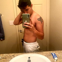 Model Abe: Shirtless Bathroom Mirror Selfie