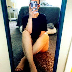Aesthetic Mirror Selfie with Gia Frost, 21 years old