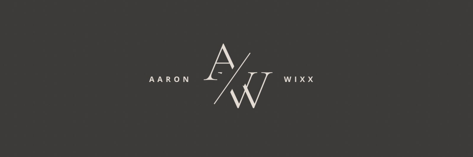 Aaron Wixx photo