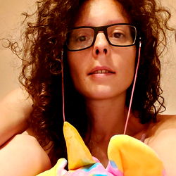 Your Neurodivergent Thot (TM) - A Peek into the Life of a Model with Asperger's Syndrome and Bipolar Disorder