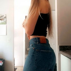 Ashley Marie - OnlyFans Model Photoshoot