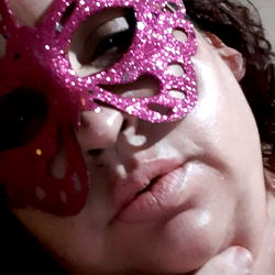 Onlyfans Model Queenfat23 in a Mardi Gras Mask