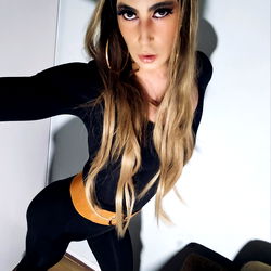 OnlyFans Model Xxnadia.gurlxx - Stylish, Confident, and Captivating