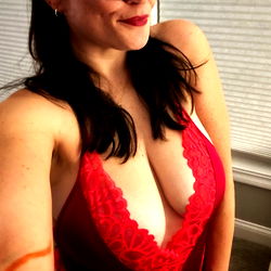 Gabby Hart, Naughty Hot Wife