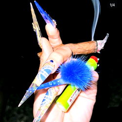 𝕸𝖆𝖗𝖞 𝕵𝖆𝖓𝖊 ₐₖₐ WEEEDD0LL™️ 𝒯𝒽𝒶 𝒢𝑜𝒹𝒹𝑒𝓏𝓏𝓏 photo