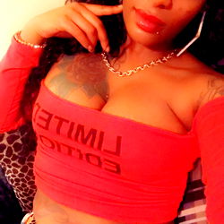 Tiny: Instagram's Rising Star, Age 27