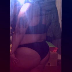 DestinyMae in a Mirror Selfie