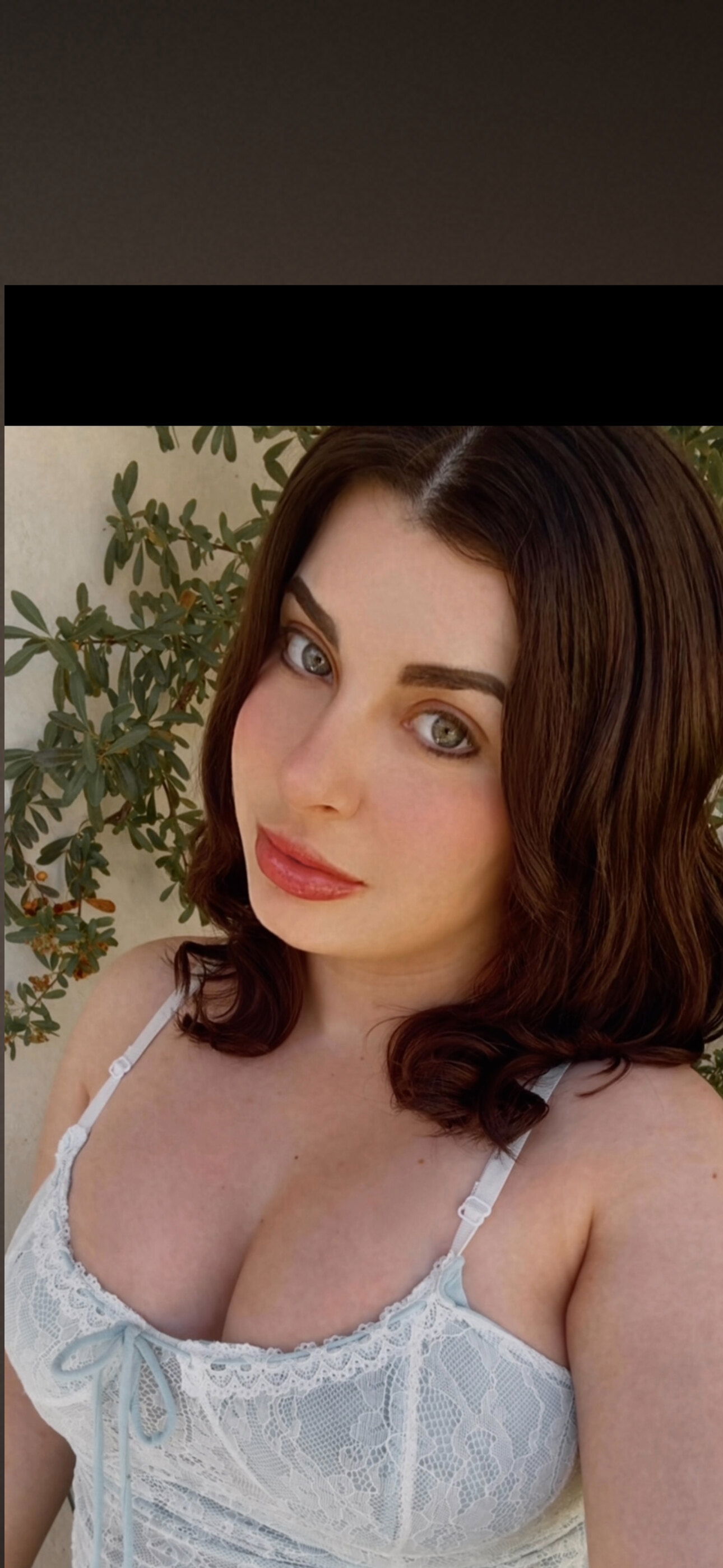 Sarina Sapphire photo