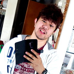 Nickthefanboy's Amusing Selfie