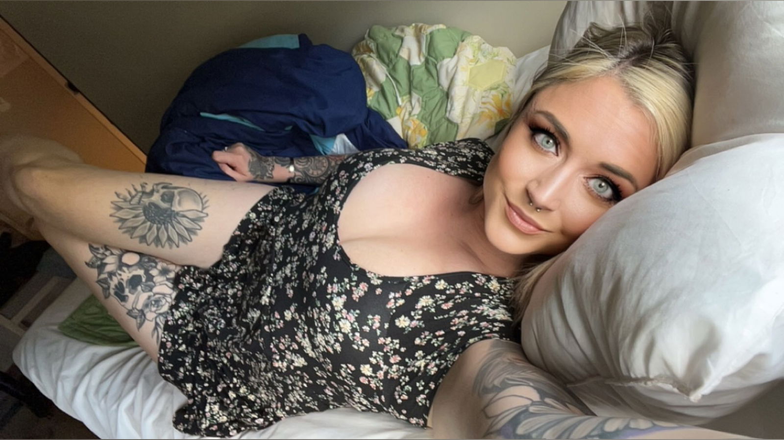 Happily_everloved photo