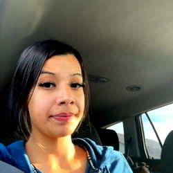 Meezypeazy in Vehicle