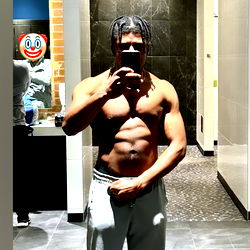 Onlyfans Model The1ndonly Posing in Mirror