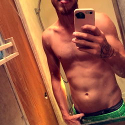 Model Photoshoot with Azcowboy98