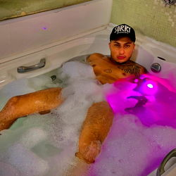 Famous OnlyFans Model in Bathtub with Bubbles