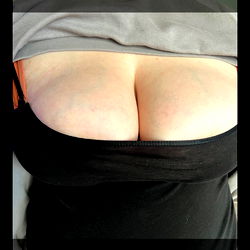 Morecoming - 360 Views of a Stunning Model