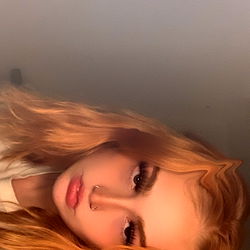 Daddymly, a beauty queen on OnlyFans