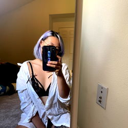 MilkTea: Seductive OnlyFans Model Captures Attention