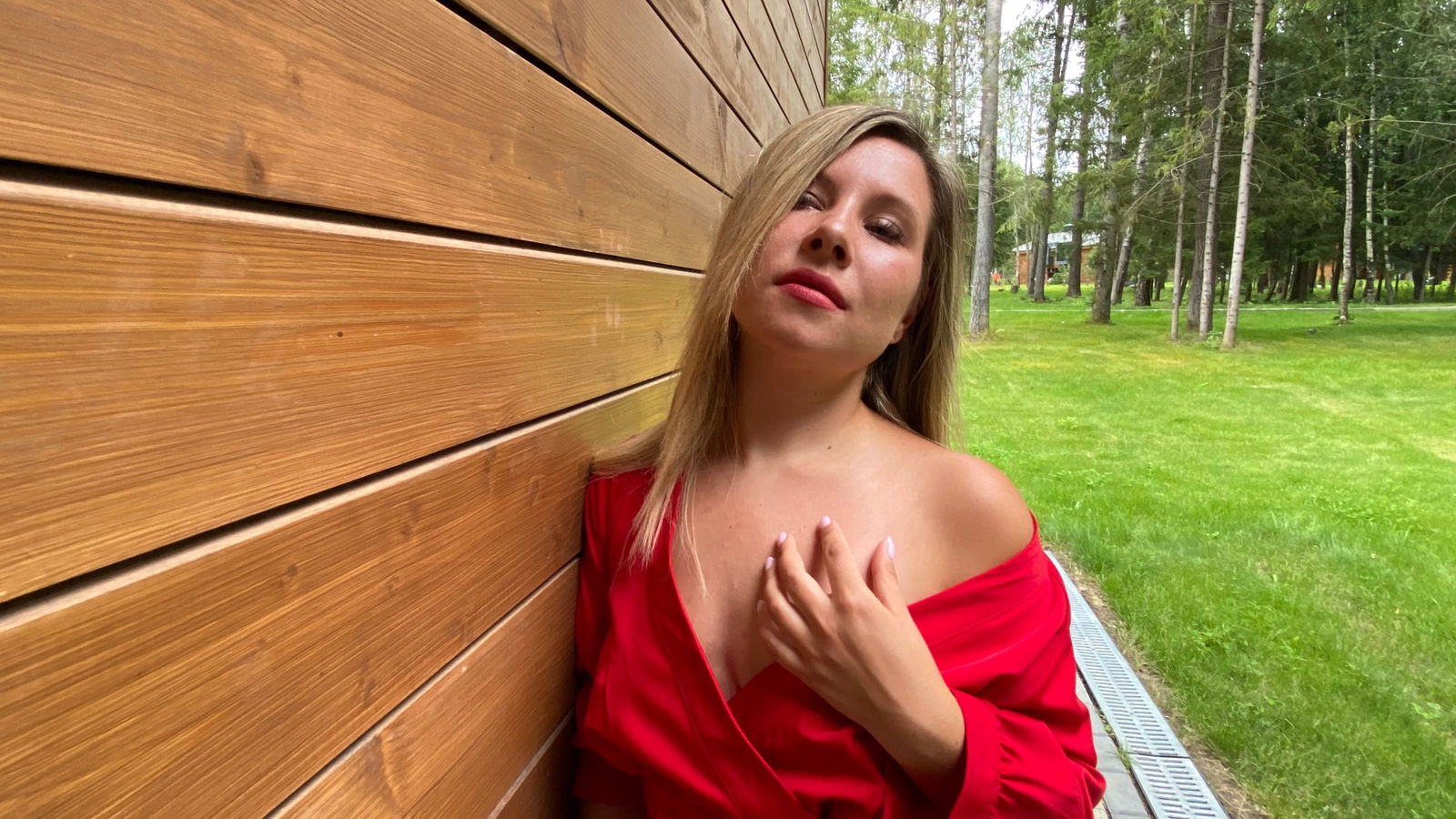 Aphroditha Coach photo