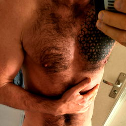 Model Photography | SmellyKinksterFREE