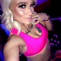 Flossy Model Shoot - Intimate Moments Captured