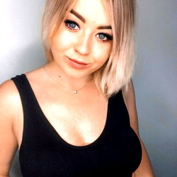 Viktoriia Lysenko photo