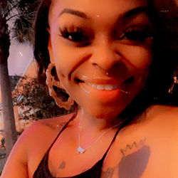 Bad Lul Vibes - Aesthetic Model with a Killer Smile