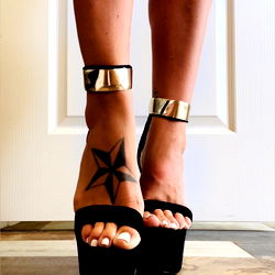 Fashionable Footwear and Tattoo