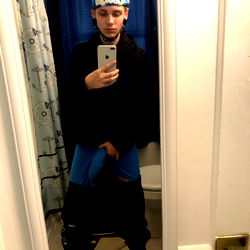 VIP ELI, Onlyfans Model in Bathroom Mirror