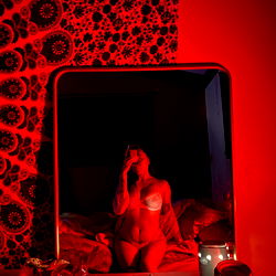Red Room Reflection with OnlyFans Model LA