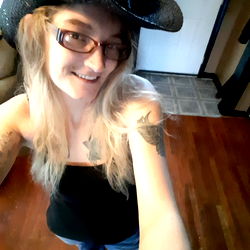 Ann, Indiana Model in Cowgirl Hat