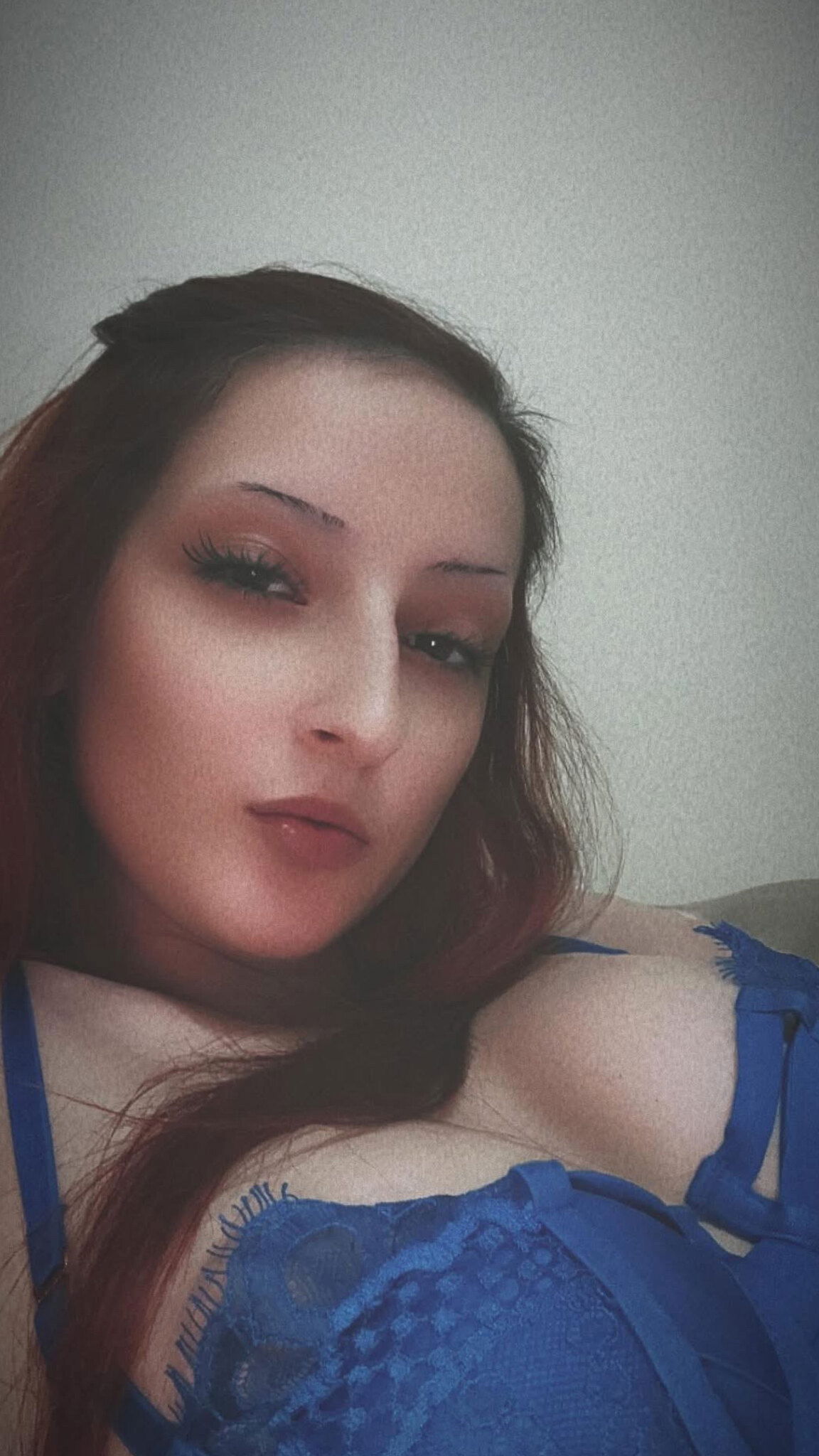 Annabelle long photo