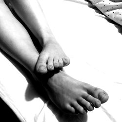 Gow's Feet, a Photographic Study of Intimacy and Texture
