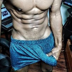 ᕼᑌᑎG ᑭiᑕKᒪE🥒 photo