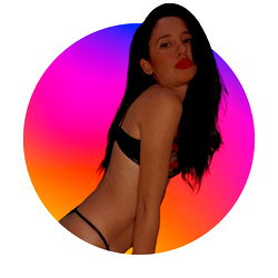 OnlyFans model 'Kiwi' poses for the camera, embodying her sultry and seductive persona in a striking image.