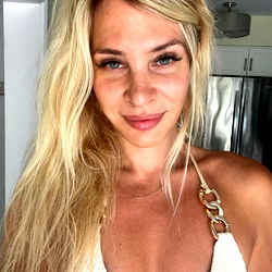 Ottawa-Based OnlyFans Model Courtney Thorynn