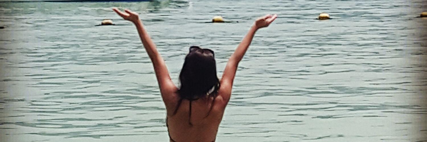 Angie Alvarado photo