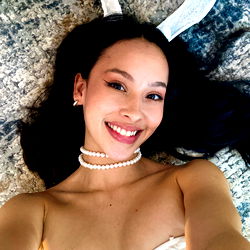 Alejandra ❤️‍🔥 Posing for OnlyFans